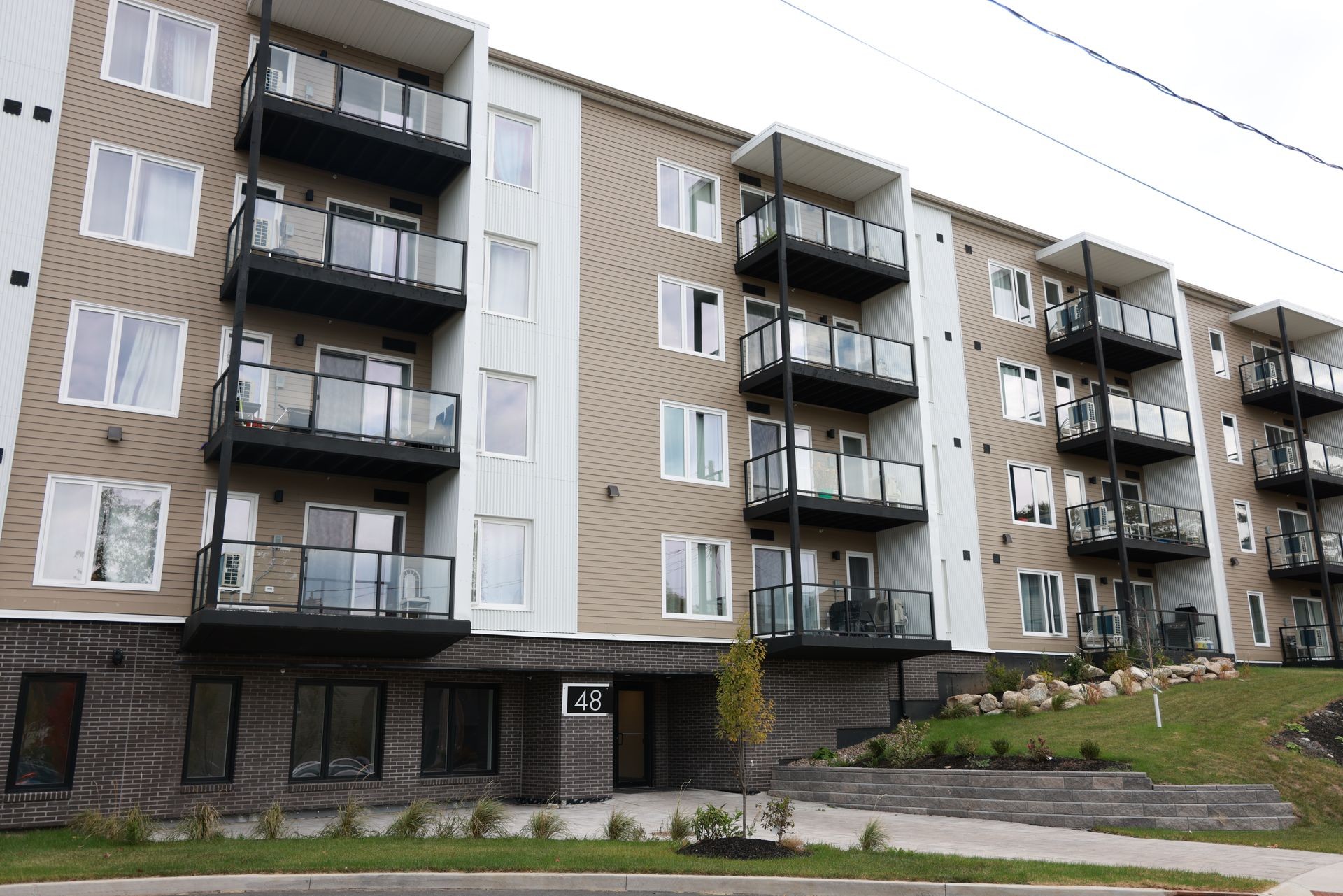 Cedar Ridge Apartments on Lynnett